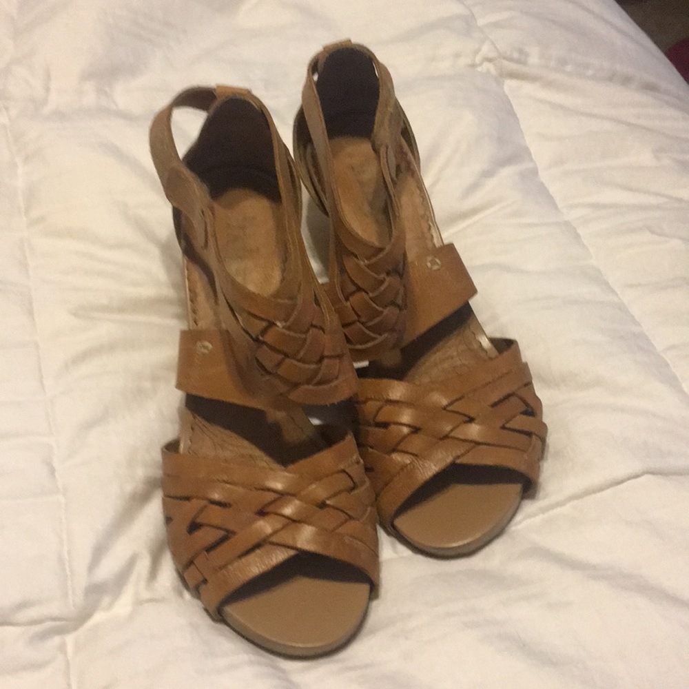 Indigo wedge heels